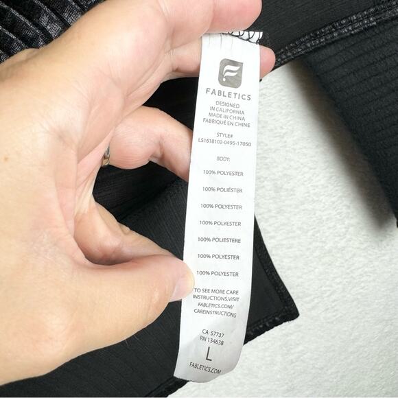 Fabletics Bre Long-Sleeve Tunic Top Sweatshirt Textured Faux Leather Look Size L - Picture 12 of 15